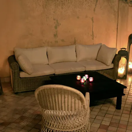 La Piccola Corte Apartment *